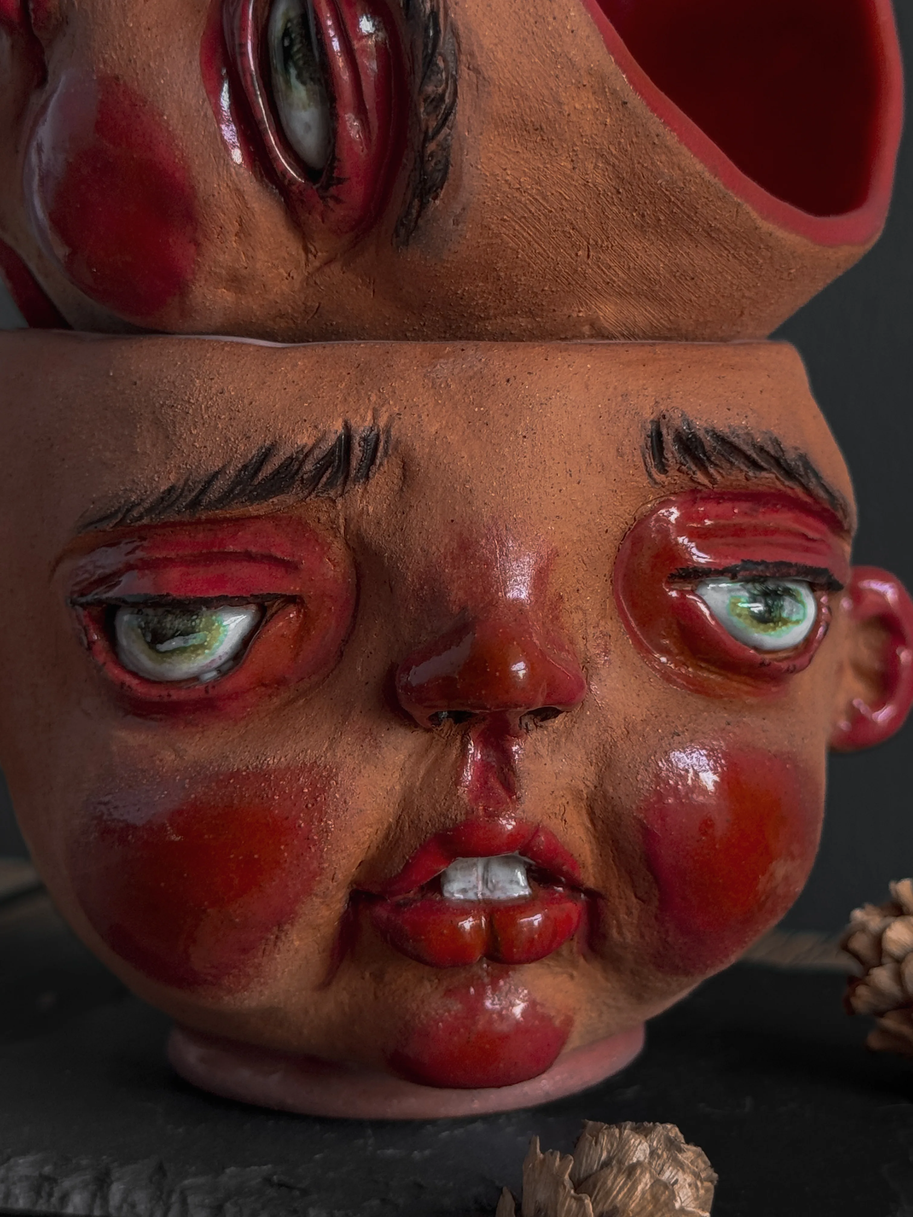 كوب المساحة الحرة 2 من متجر حكايات الطين الأحمر