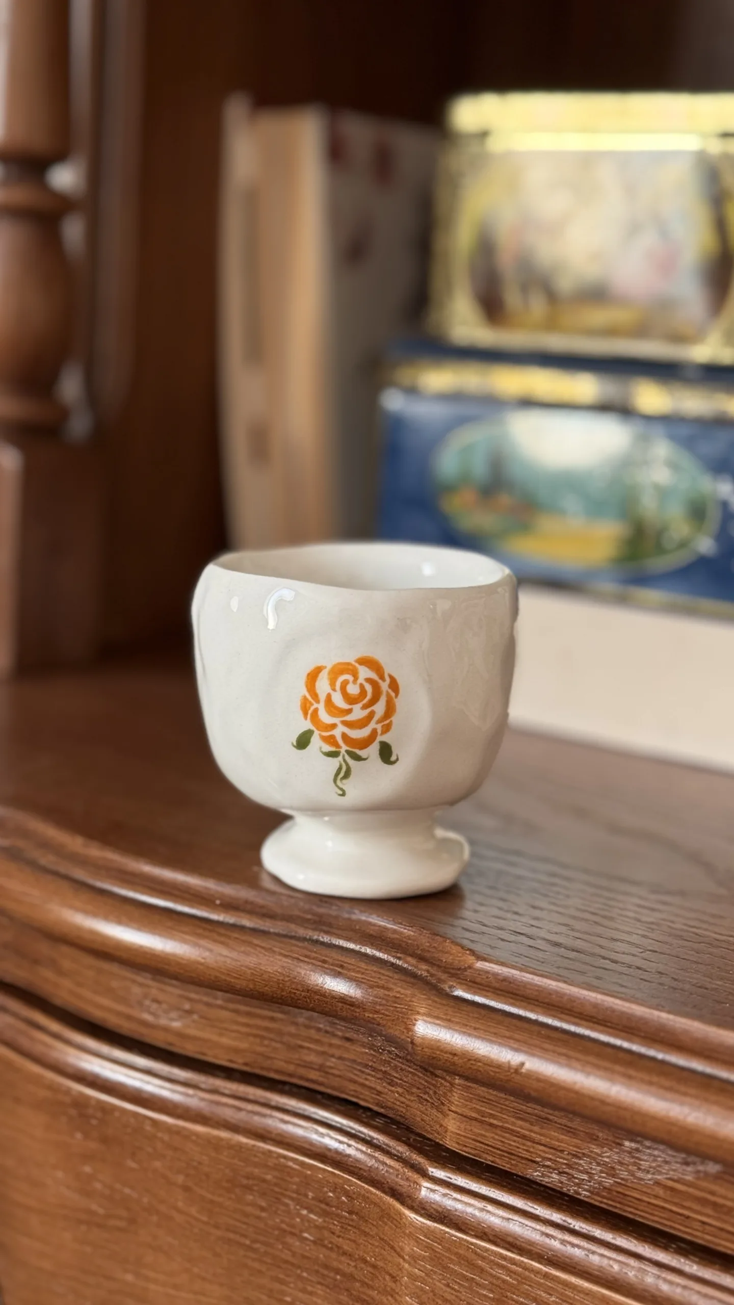 كوب مصنوع يدويا من متجر بوتري فلاور