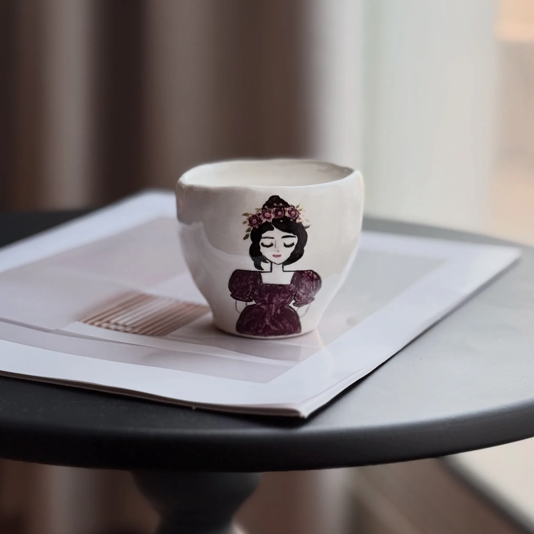 كوب مصنوع يدويا من متجر بوتري فلاور