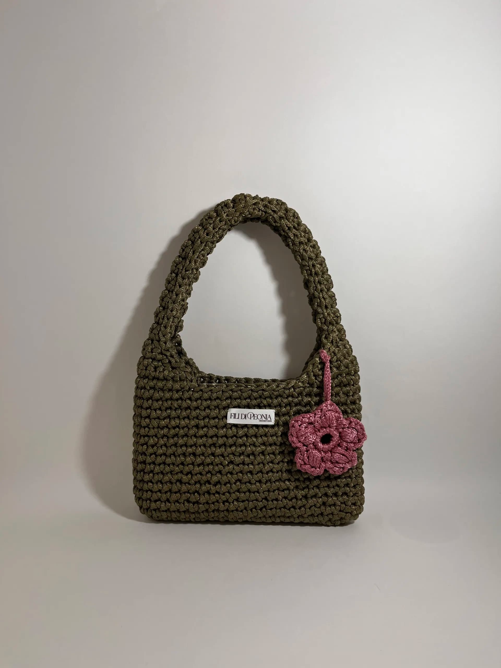 ✨Glow Season من متجر خيوط الفاوانيا