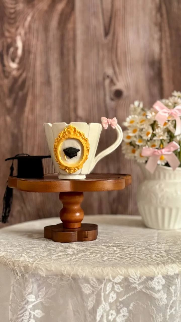 كوب تخرج فيكتور من متجر اكواب سُكر