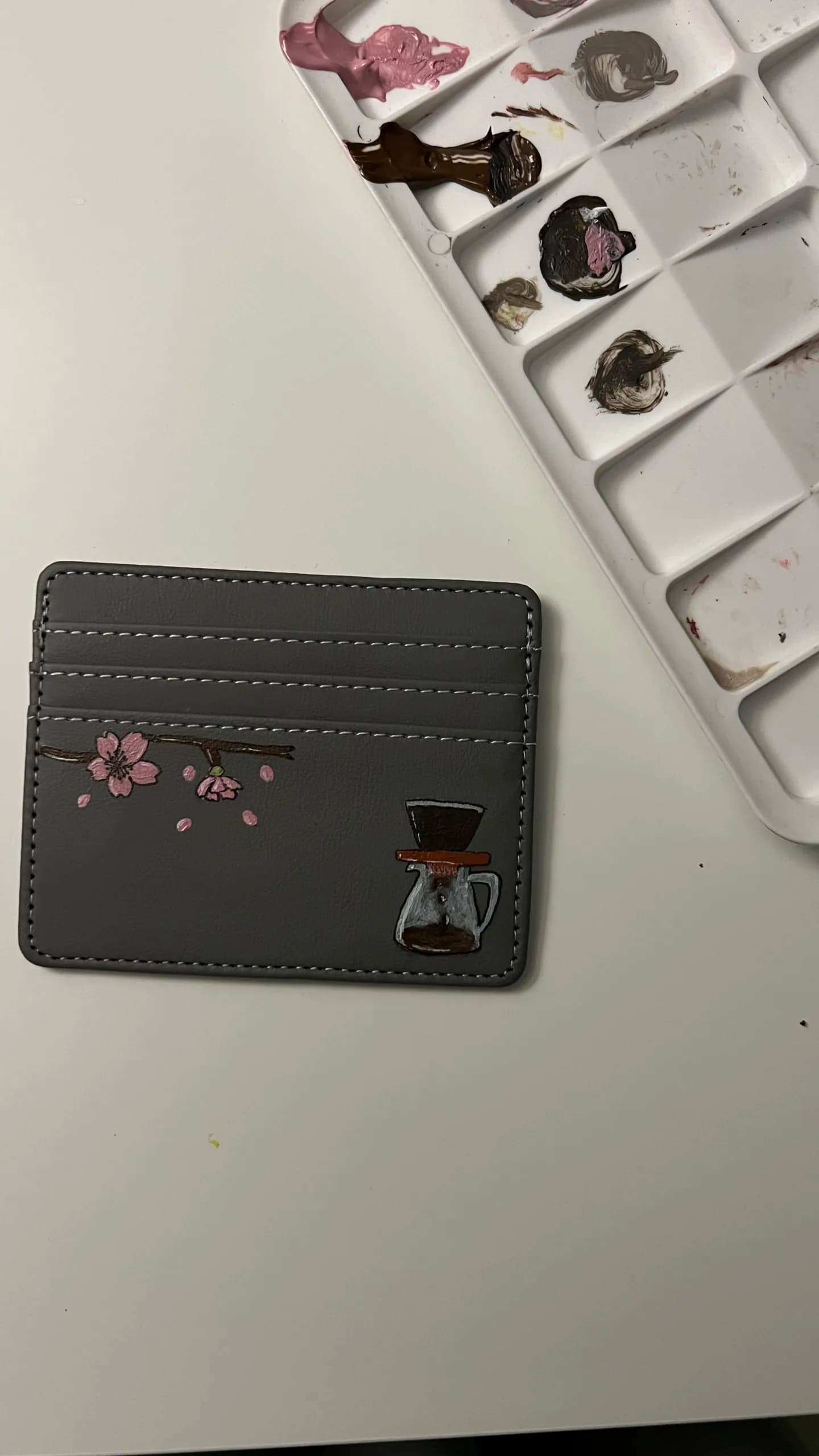 محفظة من متجر فن سِوار