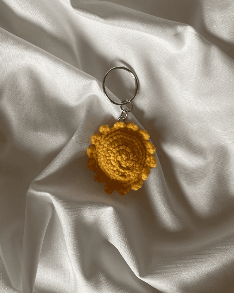 ميدالية شمس من متجر ريڤا