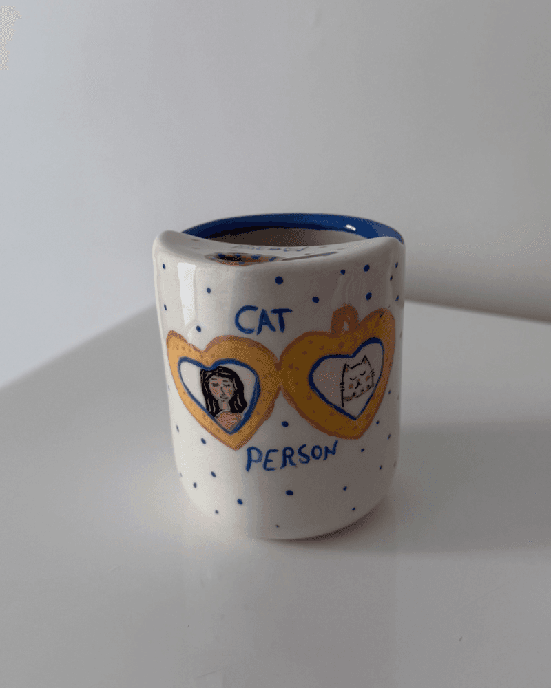 كوب عاشقة القطط من متجر نيلدا بوتري