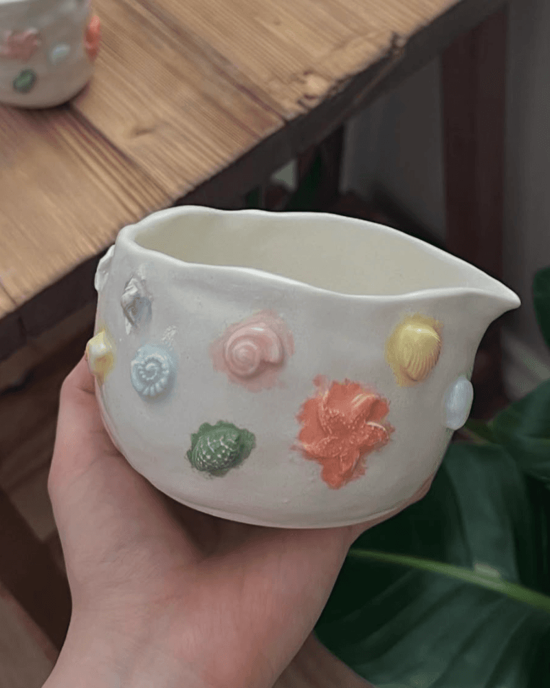 وعاء ماتشا الأصداف من متجر ساره بوتري