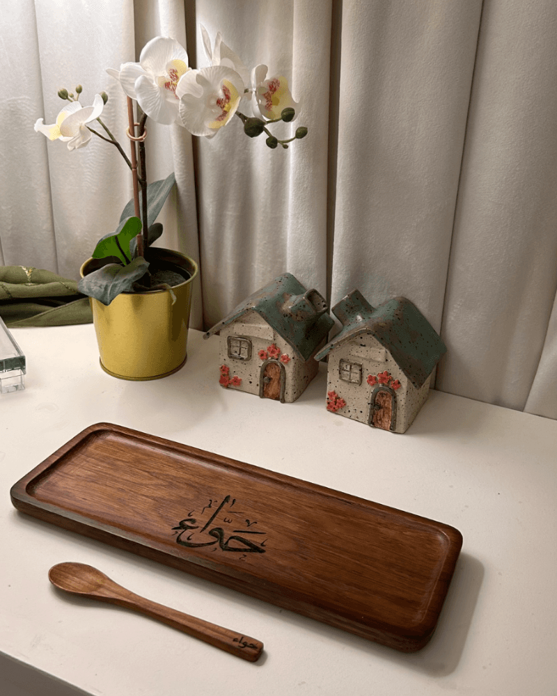 طبق تقديم خشبي من متجر اميرة
