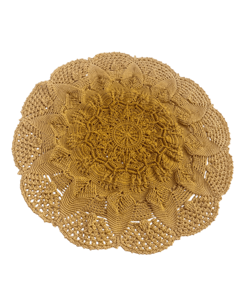 مفرش طاولة 💛💛💛 من متجر بشاير كروشية