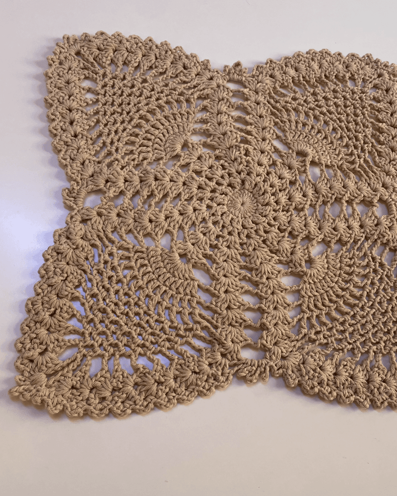 مفرش كروشية من متجر بشاير كروشية