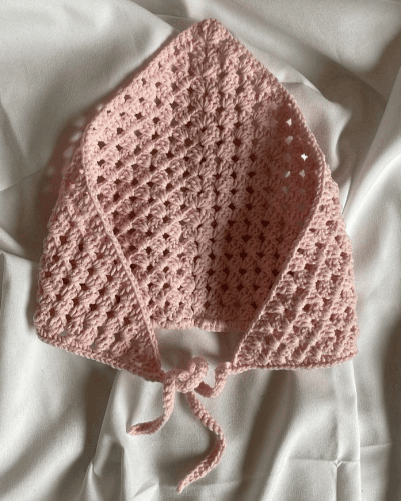 سكارف شعر بالكروشية من متجر ريڤا